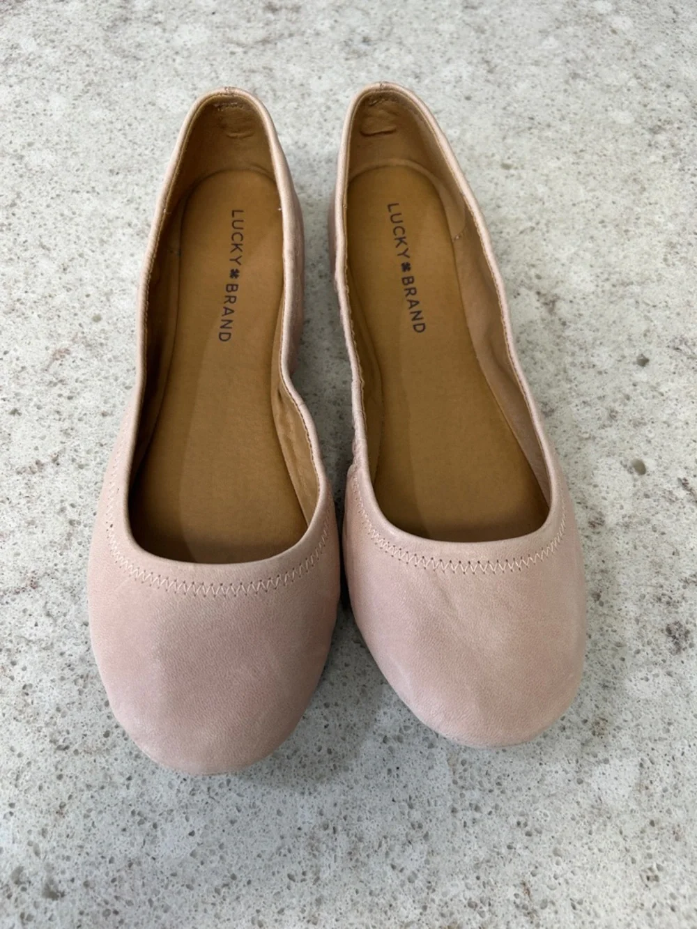 Lucky Brand Women's Pale Pink Ballet Flats - Picture 1 of 8